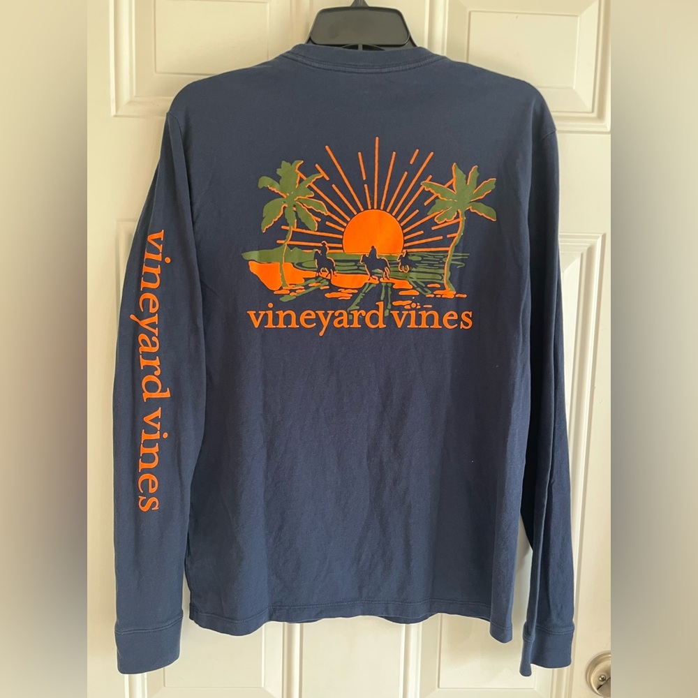 Vineyard Vines Graphic TShirt Adult S Blue Long Sleeve Tee Horseback Riding Logo